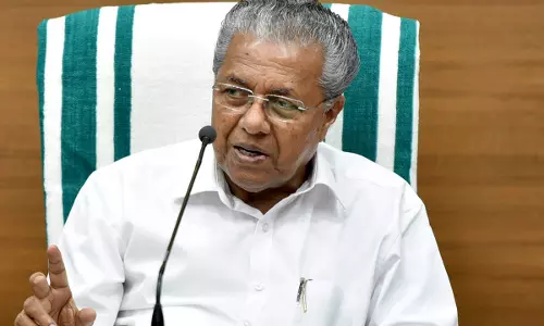 പാലാ ബിഷപ്പിനെതിരെ കേസെടുക്കില്ല, മാഫിയകള്‍ക്ക് മത ചിഹ്നം നല്‍കേണ്ട കാര്യമില്ല:  മുഖ്യമന്ത്രി