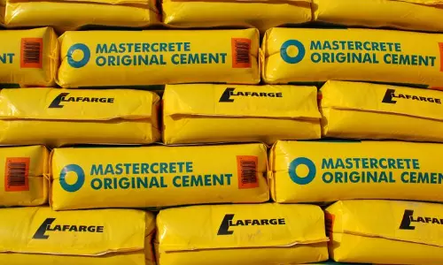 ഭരണകൂടം എല്ലാം അറിഞ്ഞിരുന്നു! ഫ്രഞ്ച് കമ്പനി ലഫാജ് ഐഎസിന് നല്‍കിയത് 100 കോടിയുടെ സഹായം