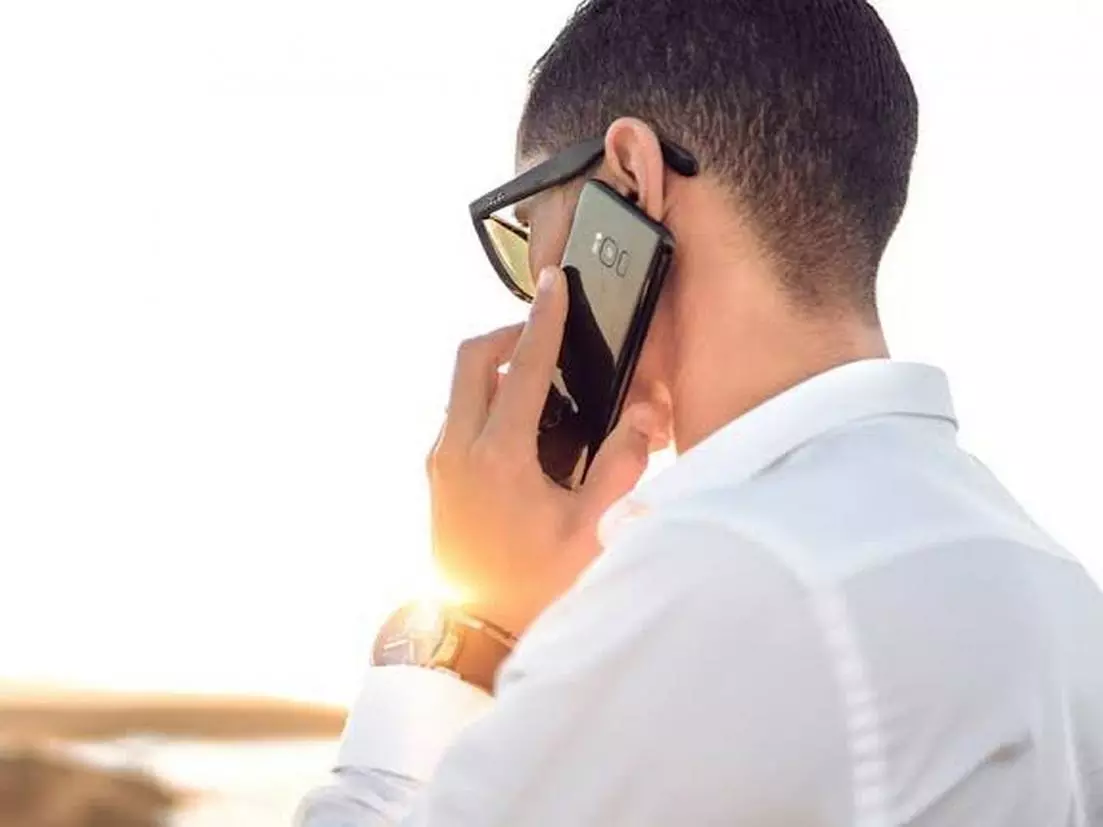 കേരളത്തിലെ ആദ്യ ഫോണ്വിളിക്ക് ഇന്ന് 25 വയസ് കേരളത്തിലെ ആദ്യ ഫോണ്വിളിക്ക് ഇന്ന് 25 വയസ്