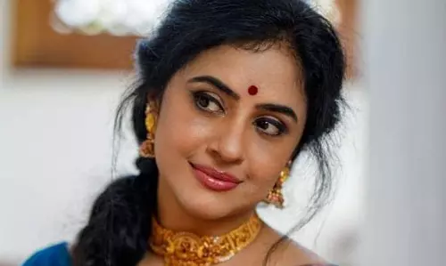 മേതില് ദേവികയുടെ ഫേസ്ബുക്ക് ഹാക്ക് ചെയ്തു! മേതില് ദേവികയുടെ ഫേസ്ബുക്ക് ഹാക്ക് ചെയ്തു!