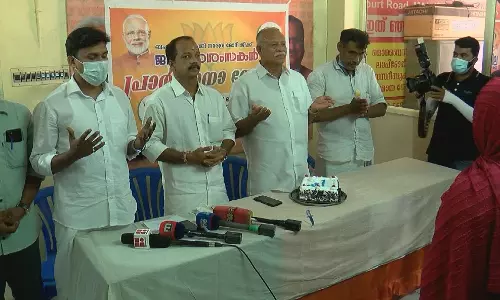 മോദി സാറിന് ഇനിയും നൂറു വര്‍ഷം ഭരിക്കാനുള്ള ഭാഗ്യം ഉണ്ടാകട്ടെ, ആമീന്‍; ന്യൂനപക്ഷമോര്‍ച്ചയുടെ ദുആ സമ്മേളനം