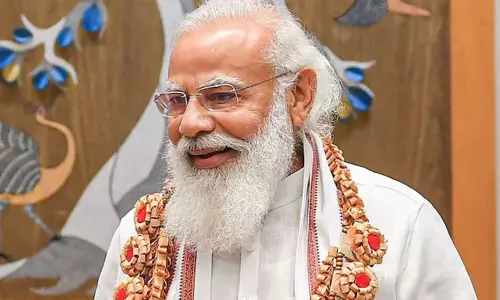 15 കോടി തൊഴിൽ നഷ്ടം, പെട്രോൾ 110, എൽ.പി.ജി 900; മോദിയുടെ ജന്മദിനത്തിൽ ഓർമപ്പെടുത്തലുമായി സോഷ്യൽ മീഡിയ