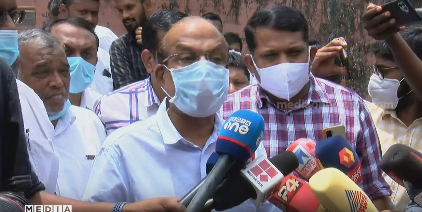 ഹരിതയിലെ നടപടികൾ കൂടിയാലോചിച്ച് എടുത്ത തീരുമാനം,  ലീഗിൽ അപശബ്ദങ്ങളില്ല: പി.കെ കുഞ്ഞാലിക്കുട്ടി