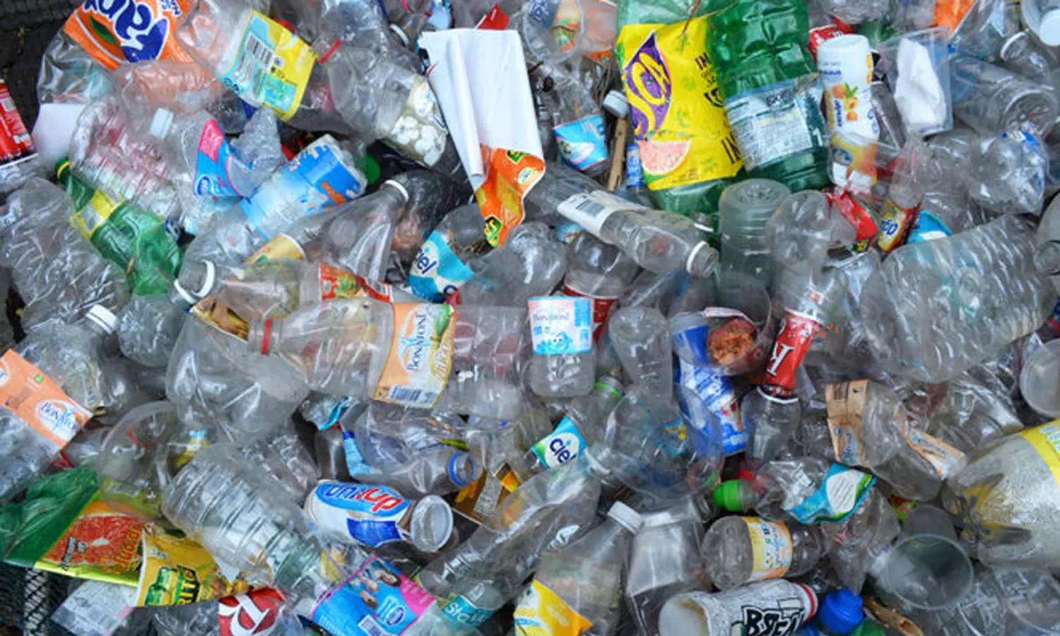 ഖത്തറില്‍ പൊതുസ്ഥലത്ത് മാലിന്യങ്ങള്‍ നിക്ഷേപിച്ചാല്‍ രണ്ട് ലക്ഷം രൂപ പിഴ