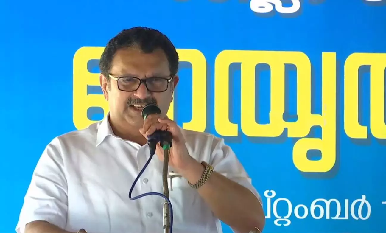 കോൺഗ്രസ് ക്യാമ്പുകളിൽ മൊബൈൽ ജാമറുകൾ വെക്കണം, പാര്ട്ടിക്ക് പാര വെക്കുന്നവരെ വേണ്ട: കെ മുരളീധരൻ കോൺഗ്രസ് ക്യാമ്പുകളിൽ മൊബൈൽ ജാമറുകൾ വെക്കണം, പാര്ട്ടിക്ക് പാര വെക്കുന്നവരെ വേണ്ട: കെ മുരളീധരൻ