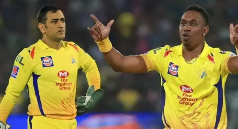 അത്ര കൂളല്ലേ ക്യാപ്റ്റന്‍ കൂള്‍ ?; ബ്രാവോയോട് ദേഷ്യപ്പെട്ട് ധോനി