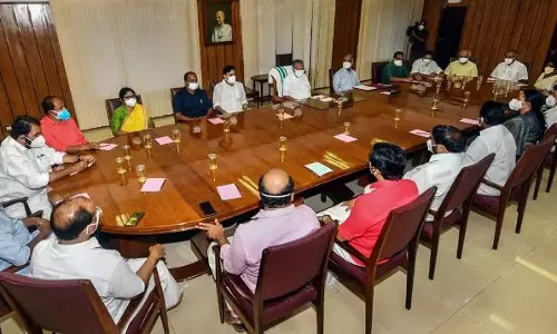 മന്ത്രിമാരെ പാഠം പഠിപ്പിക്കല്‍ ഇന്ന് മുതല്‍