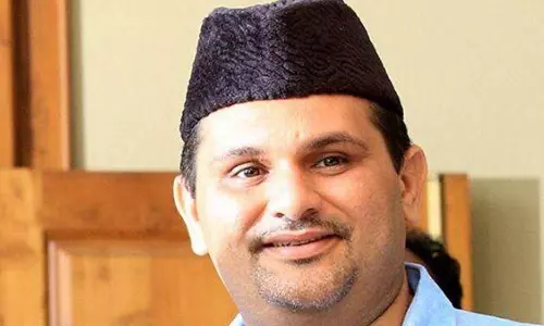  പാലാ ബിഷപ്പിന്റെ വിദ്വേഷ പ്രസംഗം അടഞ്ഞ അധ്യയമല്ല : മുനവ്വറലി ശിഹാബ് തങ്ങൾ