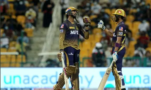 നിസ്സാരം! ബാംഗ്ലൂരിനെ 9 വിക്കറ്റിന് തകര്‍ത്ത് കൊല്‍ക്കത്ത