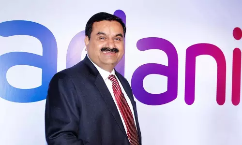 വിമർശനങ്ങൾ രാജ്യത്തിന്റെ അന്തസ്സിനെ കളങ്കപ്പെടുത്തരുത്; കോവിഡിൽ മോദി സർക്കാറിനെ പിന്തുണച്ച് അദാനി