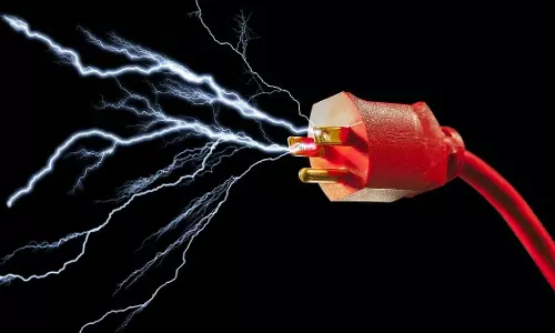 കോഴിഫാമിലെ വയറിങ്ങില്‍ അപാകത; ഒന്നരവയസ്സുകാരൻ ഷോക്കേറ്റ് മരിച്ചു