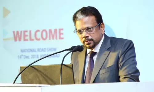 ആരു മുഖ്യമന്ത്രിയായാലും ഗുജറാത്തിലെ ഭരണം മോദി നേരിട്ട്; പിന്നിൽ ഈ മലയാളി ഐഎഎസ് ഉദ്യോഗസ്ഥൻ