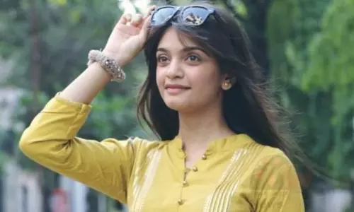 മറാത്തി നടി ഈശ്വരി ദേശ്പാണ്ഡെയും സുഹൃത്തും വാഹനാപകടത്തിൽ മരിച്ചു