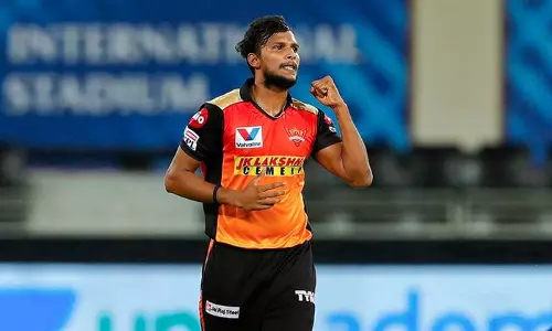 ഐപിഎല്ലിന് ഭീഷണിയായി വീണ്ടും കോവിഡ്; നടരാജന് രോഗബാധ