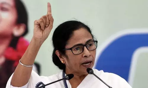 രാജ്യത്തെ വിഭജിക്കാന്‍ ബി.ജെ.പിയെ അനുവദിക്കില്ല: മമത