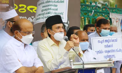 പാലാ ബിഷപ്പ് വിവാദ പ്രസ്താവന പിൻവലിക്കണമെന്ന് മുസ്‌ലിം സംഘടനകൾ