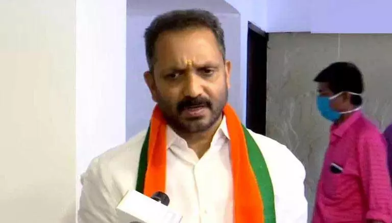 മഞ്ചേശ്വരം കോഴക്കേസ്: മൊബൈല്‍ ഫോണ്‍ ഹാജരാക്കാന്‍ സുരേന്ദ്രന് നോട്ടീസ്