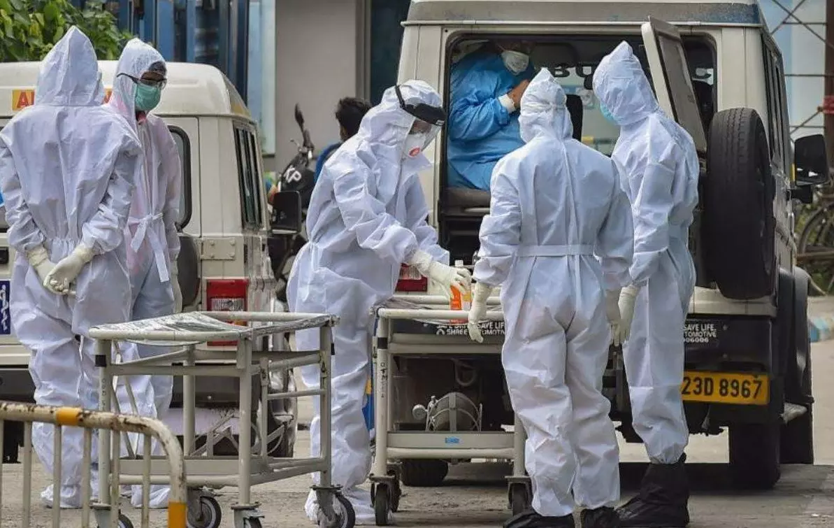 കോവിഡ് നഷ്ടപരിഹാരം; കേന്ദ്രം സമർപ്പിച്ച മാർഗനിർദേശം തൃപ്തികരമെന്ന് സുപ്രിം കോടതി കോവിഡ് നഷ്ടപരിഹാരം; കേന്ദ്രം സമർപ്പിച്ച മാർഗനിർദേശം തൃപ്തികരമെന്ന് സുപ്രിം കോടതി