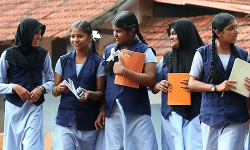 പ്ലസ്‌വൺ പ്രവേശനം ഇന്ന് മുതൽ: മുന്നാക്ക സംവരണ സീറ്റുകളിൽ അപേക്ഷകൾ കുറവ്