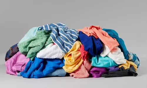 ഗ്രാമത്തിലെ മുഴുവന്‍ സ്ത്രീകളുടെയും വസ്ത്രം അലക്കി, ഇസ്തിരിയിട്ടുകൊടുക്കുക; പീഡനക്കേസ് പ്രതിക്ക് ജാമ്യം നല്‍കാന്‍ കോടതിയുടെ നിബന്ധന