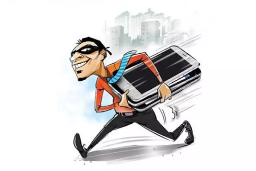 മൊബൈല് ഷോപ്പില് മോഷണം; രണ്ട് ലക്ഷം രൂപയുടെ മൊബൈൽ ഫോണും 25000 രൂപയും കവര്ന്നു മൊബൈല് ഷോപ്പില് മോഷണം; രണ്ട് ലക്ഷം രൂപയുടെ മൊബൈൽ ഫോണും 25000 രൂപയും കവര്ന്നു