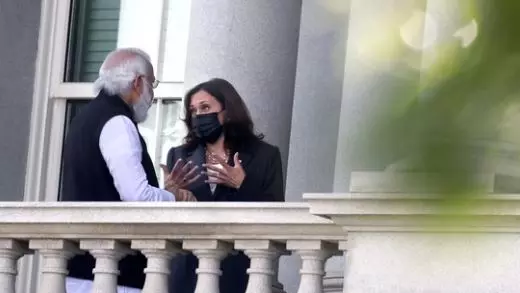 മോദി കമലാ ഹാരിസിന് നല്‍കിയ ആ വിലപ്പെട്ട സമ്മാനം എന്തായിരുന്നു?