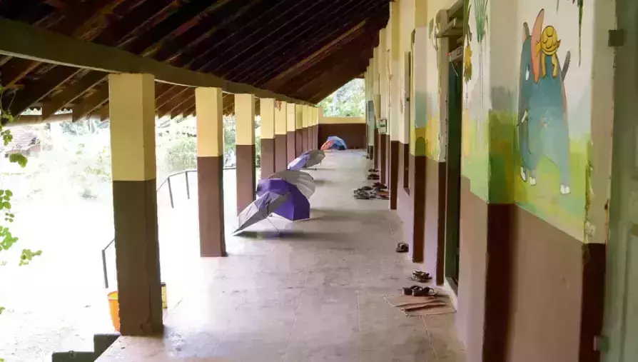 സര്‍ക്കാര്‍ അനുവദിച്ച ഫണ്ട് നല്‍കിയില്ല; സ്കൂളുകളിലെ അറ്റകുറ്റപണികള്‍ പാതിവഴിയില്‍