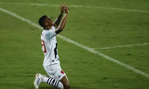 മുംബൈ മധ്യനിരയുടെ കരുത്ത് കൂട്ടാന്‍ പുതിയ സൈനിങ്; എത്തുന്നത് ബ്രസീലിയന്‍ സ്ട്രൈക്കര്‍