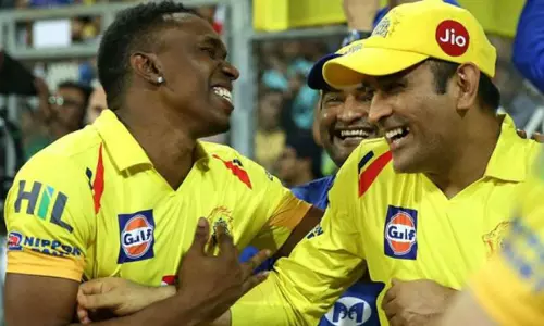 വഴക്കുണ്ടാവാറുണ്ട്, പക്ഷെ അദ്ദേഹം എന്‍റെ സഹോദരൻ ; ബ്രാവോയെ പുകഴ്ത്തി ധോണി