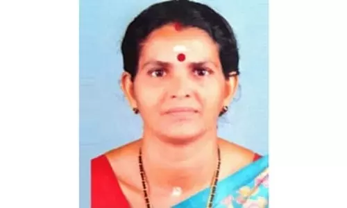 ബൈക്കിൽ നിന്നു തെറിച്ചുവീണ് വീട്ടമ്മ മരിച്ചു