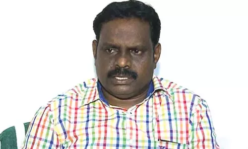 കല്ലട ജലോത്സവം നടത്തണോ വേണ്ടയോ എന്ന് ഞങ്ങള്‍ തീരുമാനിക്കും; വെല്ലുവിളിച്ച് കോവൂര്‍ കുഞ്ഞുമോന്‍