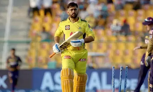 നിര്‍ണായക അവസരങ്ങളില്‍ ധോണി അഞ്ചാമനായി ഇറങ്ങരുത്- ക്രിസ് ശ്രീകാന്ത്