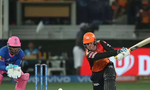 സഞ്ജുവിന്റെ അര്‍ധസെഞ്ച്വറി വീണ്ടും പാഴായി; സണ്‍റൈസേഴ്‌സിന് 7 വിക്കറ്റ് ജയം