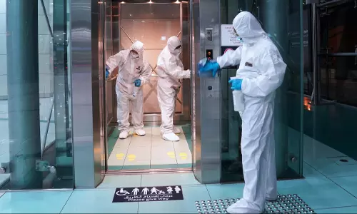 യു എ ഇയില്‍ കോവിഡ് കുറയുന്നു; പ്രതിദിന കേസുകള്‍ 300 ല്‍ താഴെ