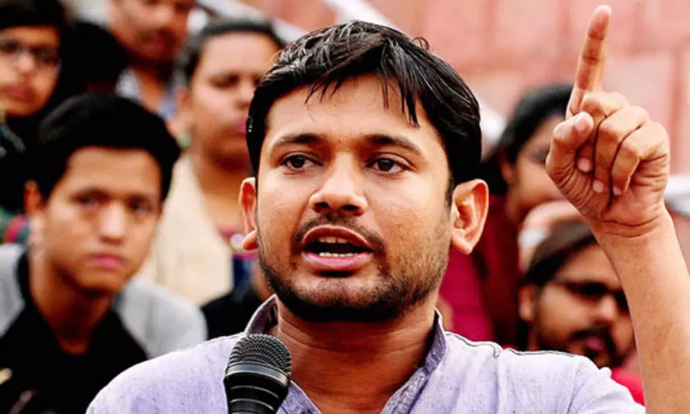 സിപിഐ ആസ്ഥാനത്തെ മുറിയിലെ സ്വന്തം എസി കനയ്യ അഴിച്ചു കൊണ്ടുപോയി