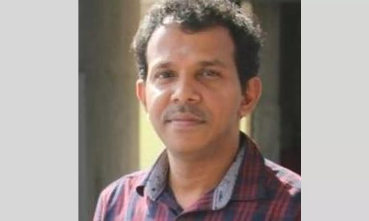 വ്യാജ ഡിഗ്രി സര്ട്ടിഫിക്കറ്റുകള് നല്കി വഞ്ചിച്ചു; ജേണലിസം കോളജ് നടത്തിപ്പുകാരന് അറസ്റ്റില് വ്യാജ ഡിഗ്രി സര്ട്ടിഫിക്കറ്റുകള് നല്കി വഞ്ചിച്ചു; ജേണലിസം കോളജ് നടത്തിപ്പുകാരന് അറസ്റ്റില്