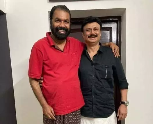 അത് മോൻസണല്ല, ബൈജുവാണ് ; പ്രചരിക്കുന്ന ഫോട്ടോ മോർഫ് ചെയ്തതെന്ന് മന്ത്രി ശിവൻകുട്ടി അത് മോൻസണല്ല, ബൈജുവാണ് ; പ്രചരിക്കുന്ന ഫോട്ടോ മോർഫ് ചെയ്തതെന്ന് മന്ത്രി ശിവൻകുട്ടി