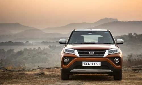 ഒക്ടോബര് ഒന്നു മുതല് ടൊയോട്ട വാഹനങ്ങള്ക്ക് പുതിയ വില ഒക്ടോബര് ഒന്നു മുതല് ടൊയോട്ട വാഹനങ്ങള്ക്ക് പുതിയ വില