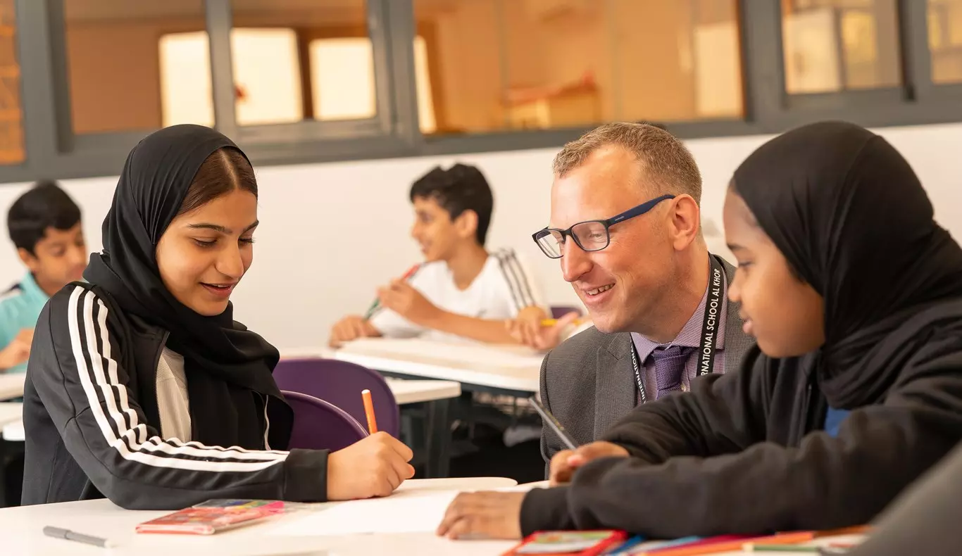 ഖത്തറിൽ മുഴുവൻ കുട്ടികൾക്കും സ്കൂളിലെത്താന് അനുമതി ഖത്തറിൽ മുഴുവൻ കുട്ടികൾക്കും സ്കൂളിലെത്താന് അനുമതി