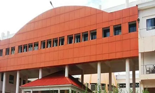 ആദ്യം 24 മാർക്ക്, റീവാല്വേഷനില്‍ 17 മാര്‍ക്ക്; റിവ്യുവില്‍ ലഭിച്ചതോ 76 മാര്‍ക്കും! കെ.ടി.യു മൂല്യനിര്‍ണയത്തില്‍ വന്‍ വീഴ്ച