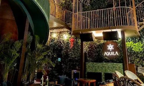 സാരി വിലക്ക് വിവാദമുണ്ടായ റെസ്റ്റോറന്‍റ് അടച്ചുപൂട്ടി