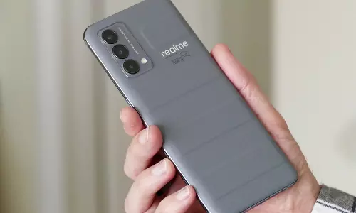 ഫ്ലിപ്കാര്‍ട്ട് ബിഗ് ബില്യണ്‍ ഡേയ്സ്; വന്‍വിലക്കുറവില്‍ വാങ്ങാം റിയല്‍മി ജിടി മാസ്റ്റര്‍ എഡിഷന്‍