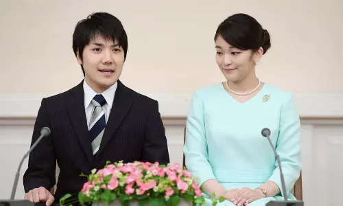 13.5 ലക്ഷം യുഎസ് ഡോളർ വേണ്ട, കാമുകനെ സ്വന്തമാക്കാൻ കടുംകൈ ചെയ്ത് ജപ്പാൻ രാജകുമാരി