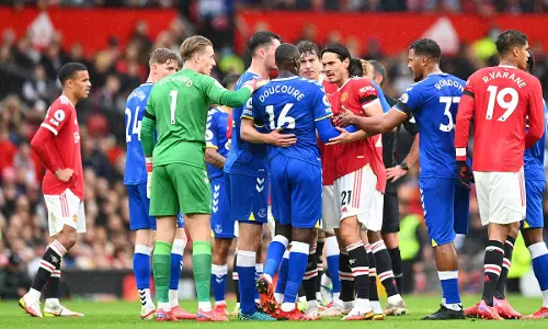 എവർട്ടണെതിരെയുള്ള മത്സരം സമനില; ഒന്നാമതെത്താനുള്ള അവസരം പാഴാക്കി മാഞ്ചസ്റ്റർ