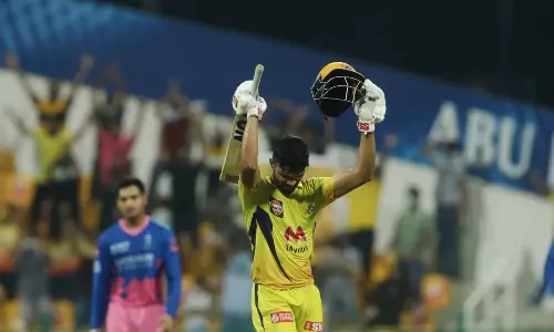 റുതുരാജ് ഗെയ്ക്‌വാദിന്റെ സെഞ്ച്വറി കരുത്തിൽ ചെന്നൈക്ക് കൂറ്റൻ സ്‌കോർ