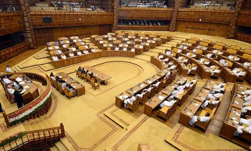നിയമസഭാ സമ്മേളനത്തിന് നാളെ തുടക്കം ; നിയമനിര്‍മാണം പ്രധാന അജണ്ട