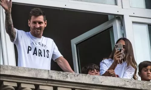 കള്ളനെന്ത് മെസ്സി; സൂപ്പർ താരത്തിന്റെ ഹോട്ടൽ മുറിയിൽ നിന്ന് ആഭരണവും പണവും മോഷ്ടിച്ചു