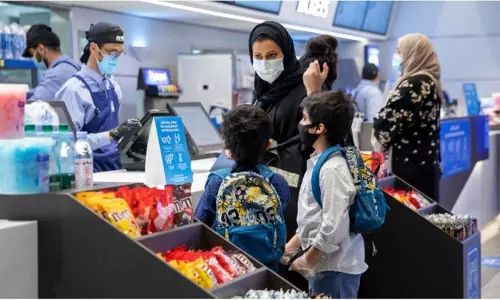 റസ്റ്ററൻ്റുകളിലും കഫേകളിലും സ്വദേശിവത്കരണം; അറിഞ്ഞിരിക്കേണ്ട എല്ലാ കാര്യങ്ങളും ഇവയാണ്