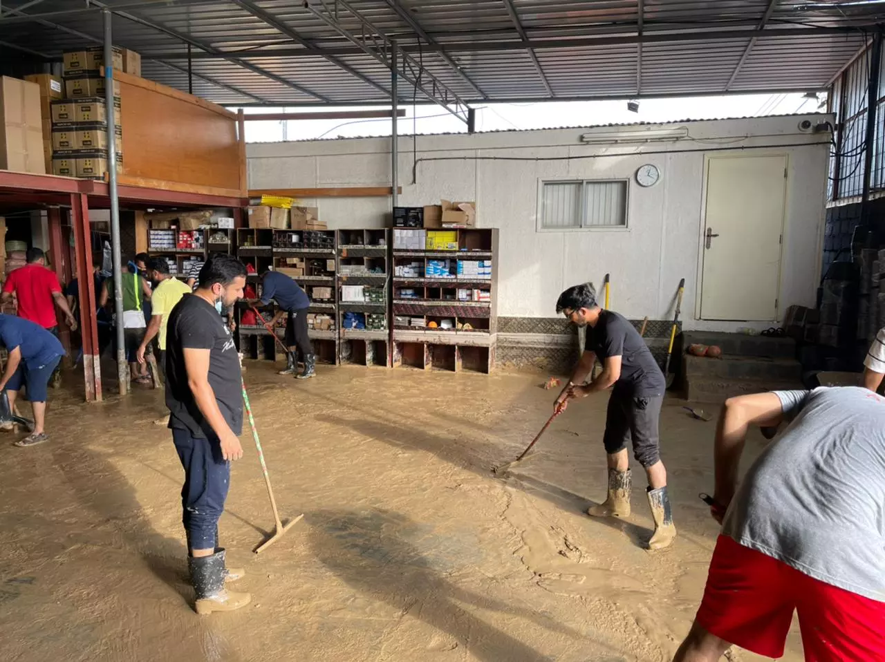 ശഹീൻ ചുഴലിക്കാറ്റിൽ ഒമാനിൽ വൻ നാശനഷ്ടം; രക്ഷാപ്രവർത്തനങ്ങളുമായി പ്രവാസികൾ ശഹീൻ ചുഴലിക്കാറ്റിൽ ഒമാനിൽ വൻ നാശനഷ്ടം; രക്ഷാപ്രവർത്തനങ്ങളുമായി പ്രവാസികൾ