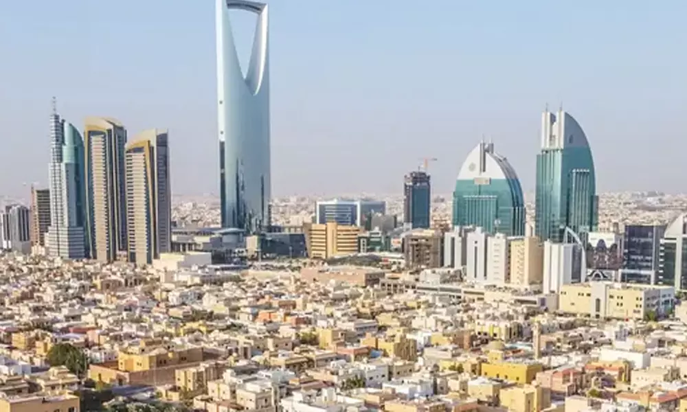 സൗദിയിലെ ഫ്രീ വിസക്കാർക്കും സ്‌പോൺസർമാർക്കും താക്കീത്; പിടിയിലായാൽ അമ്പതിനായിരം റിയാൽ പിഴ